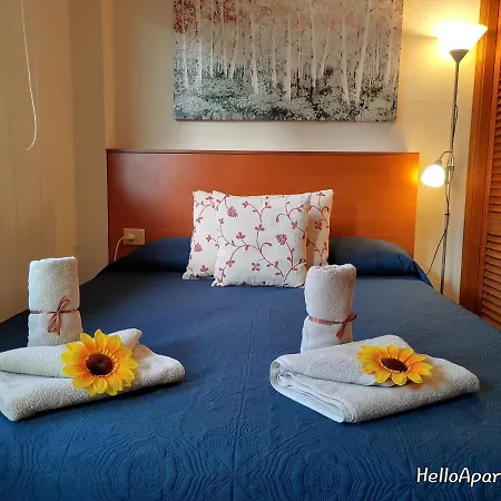 Sun Terrace Cristianos By Helloapartments Lägenhet